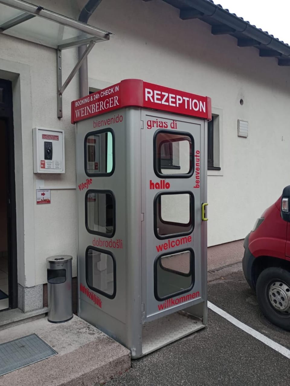 Property building, Lobby or reception