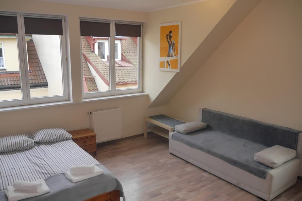 Living room, Bedroom