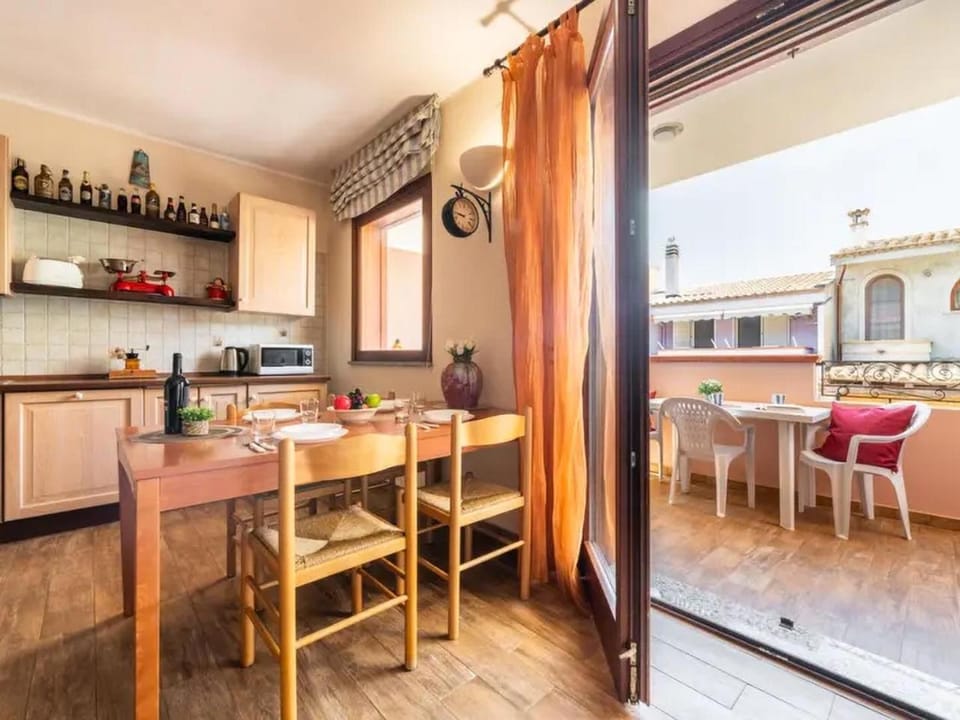 Kitchen or kitchenette, Living room, Seating area, Dining area, dishwasher, oven, stove
