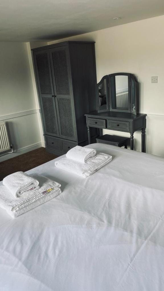 Old Court Hotel & Apartments Hotel in Forest of Dean