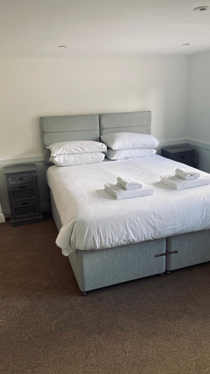Old Court Hotel & Apartments Hotel in Forest of Dean
