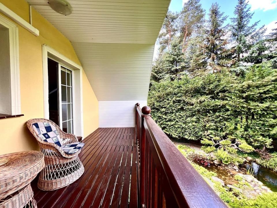 Gościniec Pod Sosnami Zielona Góra - Drzonków Bed and Breakfast in Poland