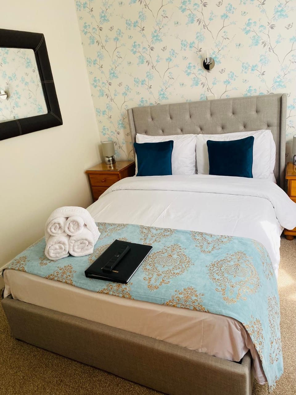 Coastal Waters (Hotel Barton) Bed and Breakfast in Torquay