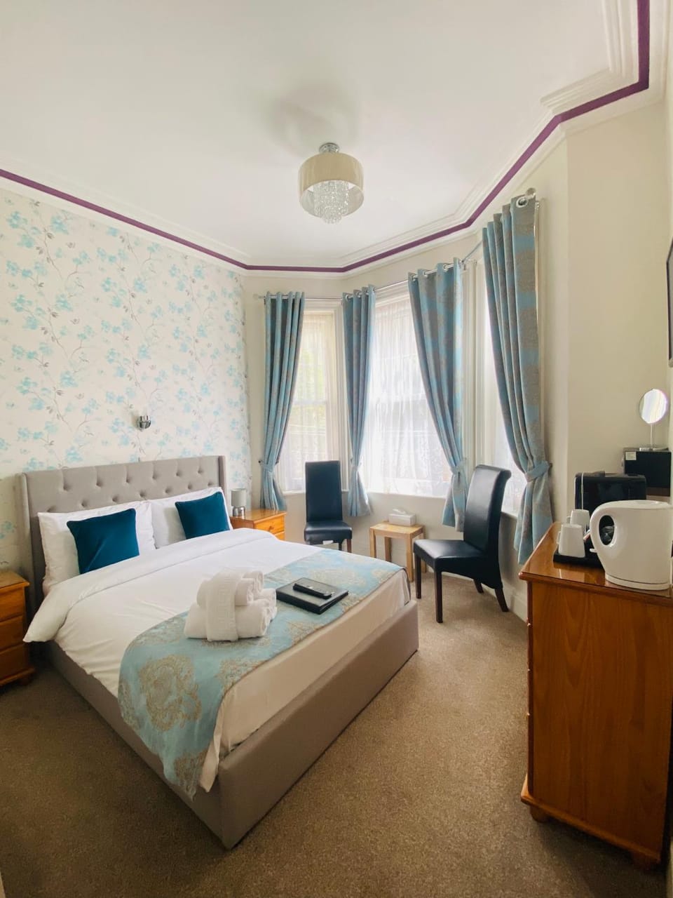 Coastal Waters (Hotel Barton) Bed and Breakfast in Torquay