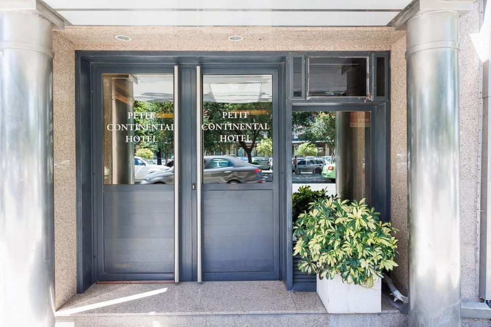 Facade/entrance, Day