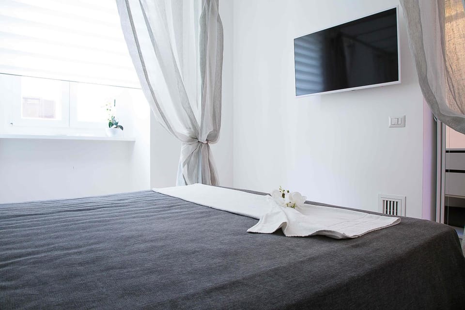 TV and multimedia, Bedroom