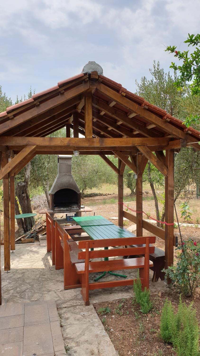 Apartments Carevi Dvori Apartment in Tisno