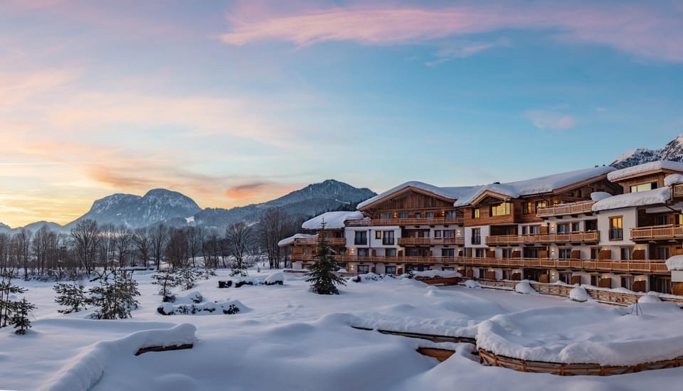 Property building, Winter, Skiing, Sunrise, Sunset
