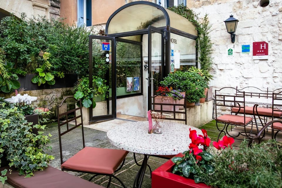 Hôtel La Muette Hotel in Arles