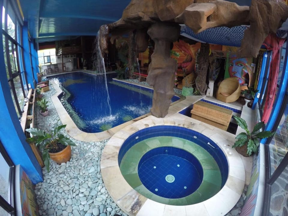 Swimming pool, Swimming pool