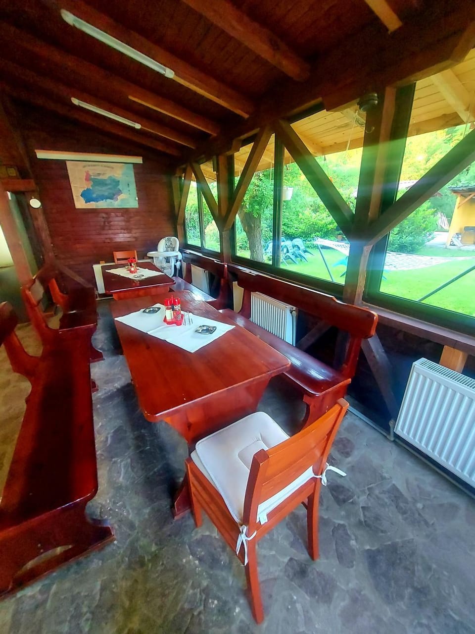 Spring, Day, Natural landscape, Summer, Dining area