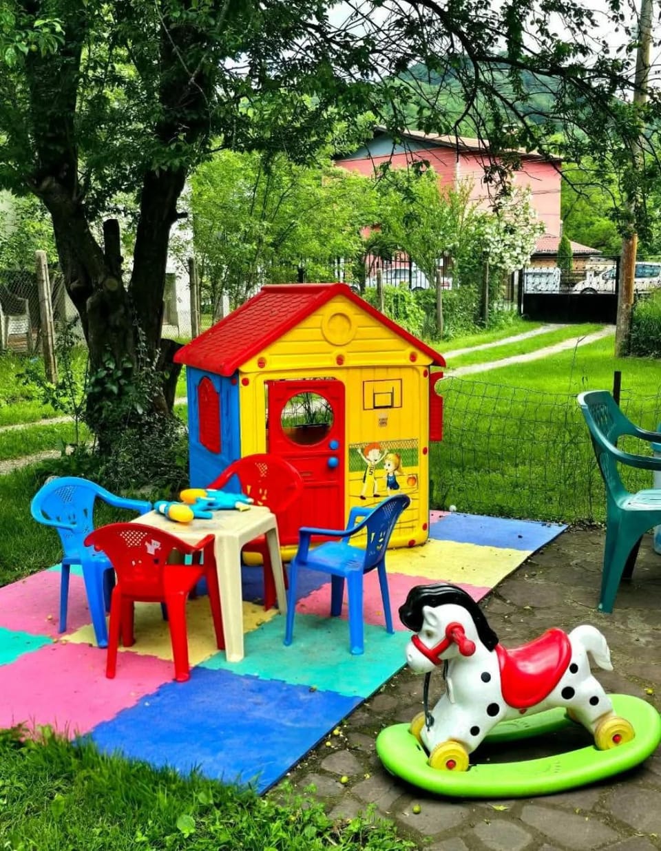 Spring, Day, Natural landscape, Activities, Summer, Children play ground, children, young children
