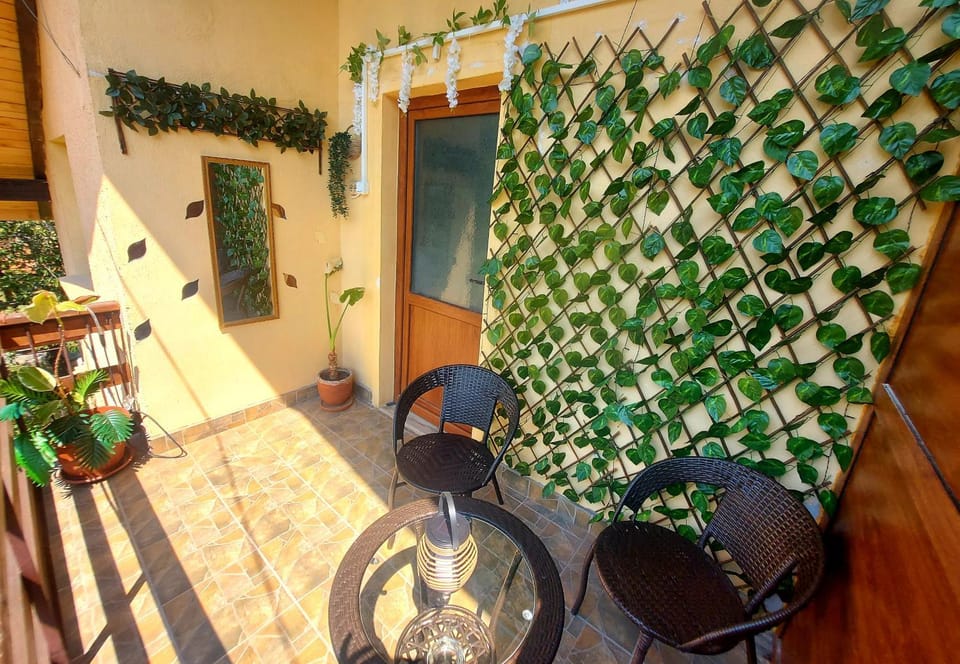 Balcony/Terrace, Balcony/Terrace