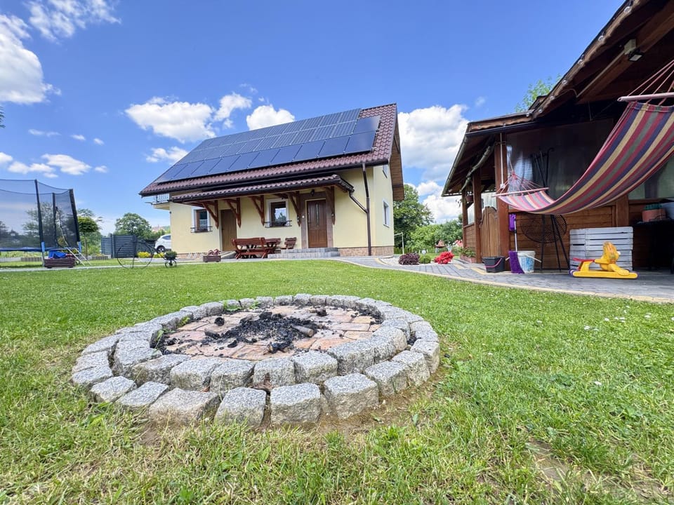 Day, Natural landscape, BBQ facilities, Garden, Seating area