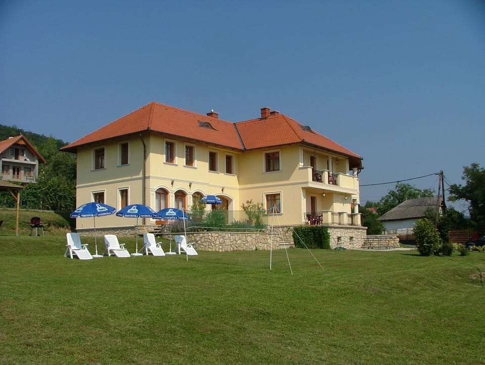 Property building, Natural landscape, Garden, Garden view