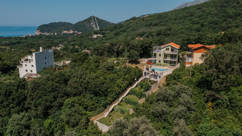 Natural landscape, Mountain view