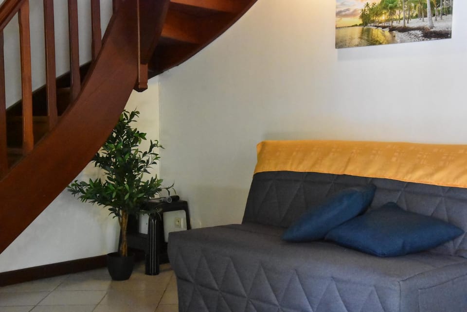 Communal lounge/ TV room, Seating area