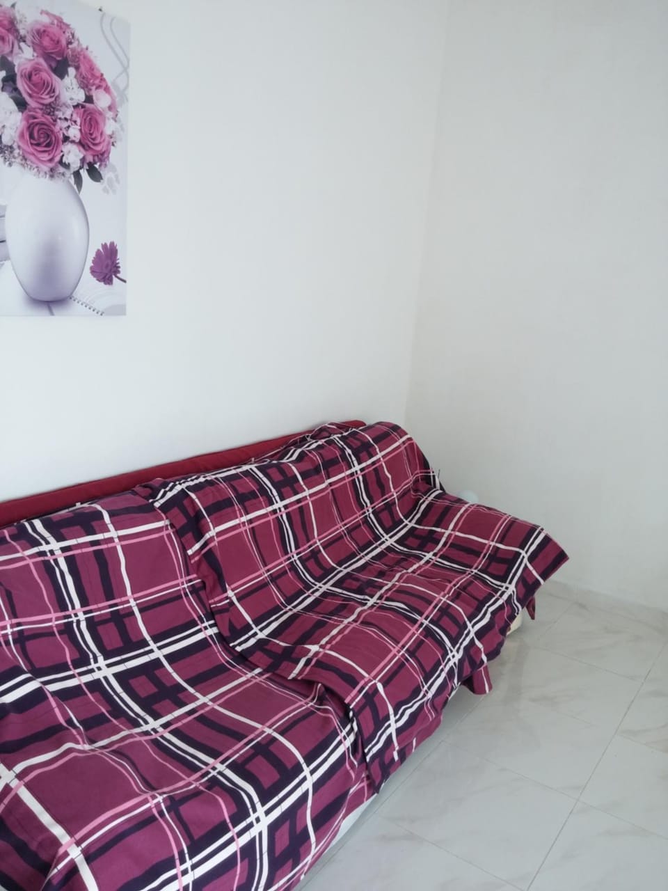 Bed, Living room, Seating area