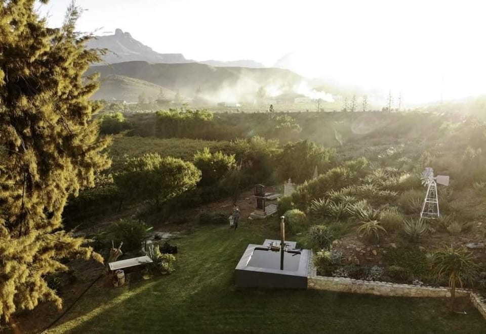Sipreslaan Selfsorg Gastehuis Bed and Breakfast in Western Cape