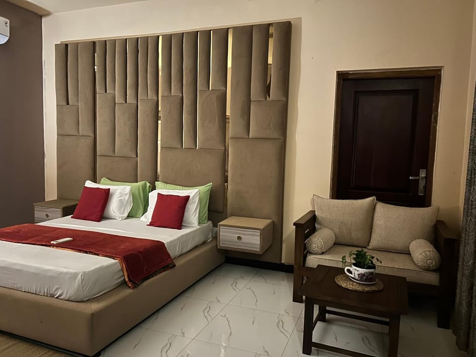 Serendib Village Guest House Bed and Breakfast in Negombo
