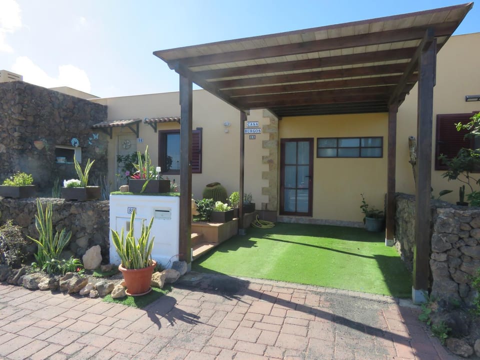 Property building, Parking