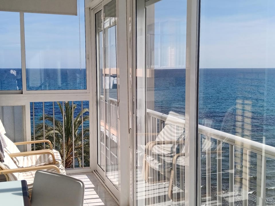 Day, Bird's eye view, View (from property/room), Living room, Seating area, Sea view