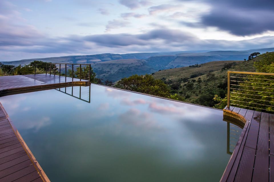 Mountain view, Mountain view, Pool view, Pool view, Swimming pool, Swimming pool