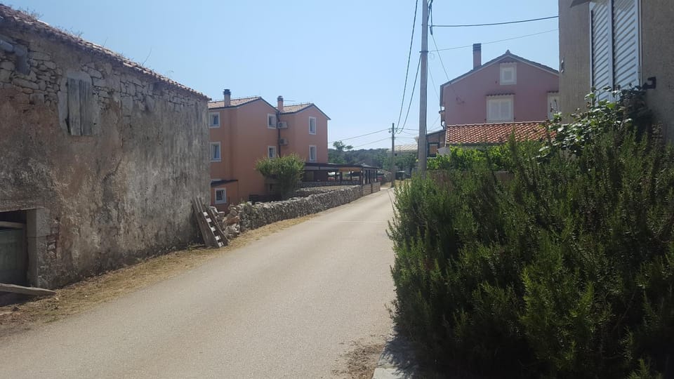 Neighbourhood