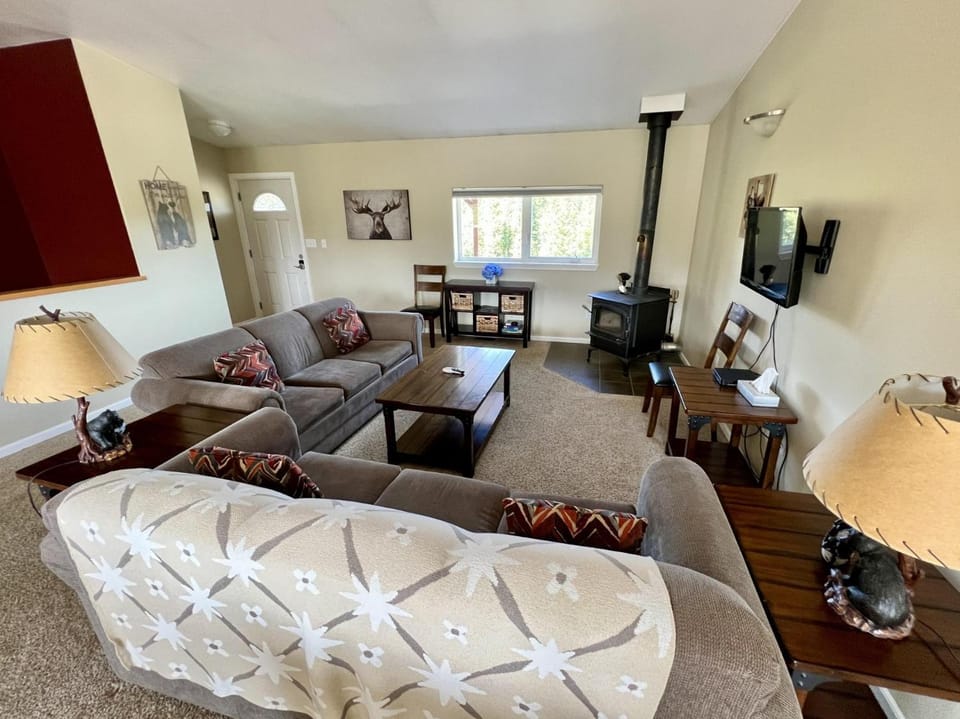 5 Star Denali Park Spacious Family Home House in Healy