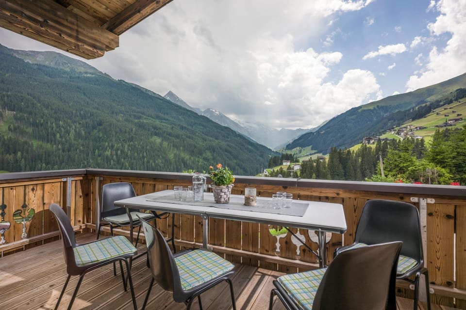 Bergsonne Apartment in Tyrol