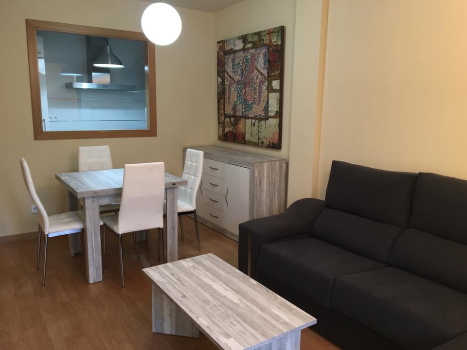 TV and multimedia, Dining area