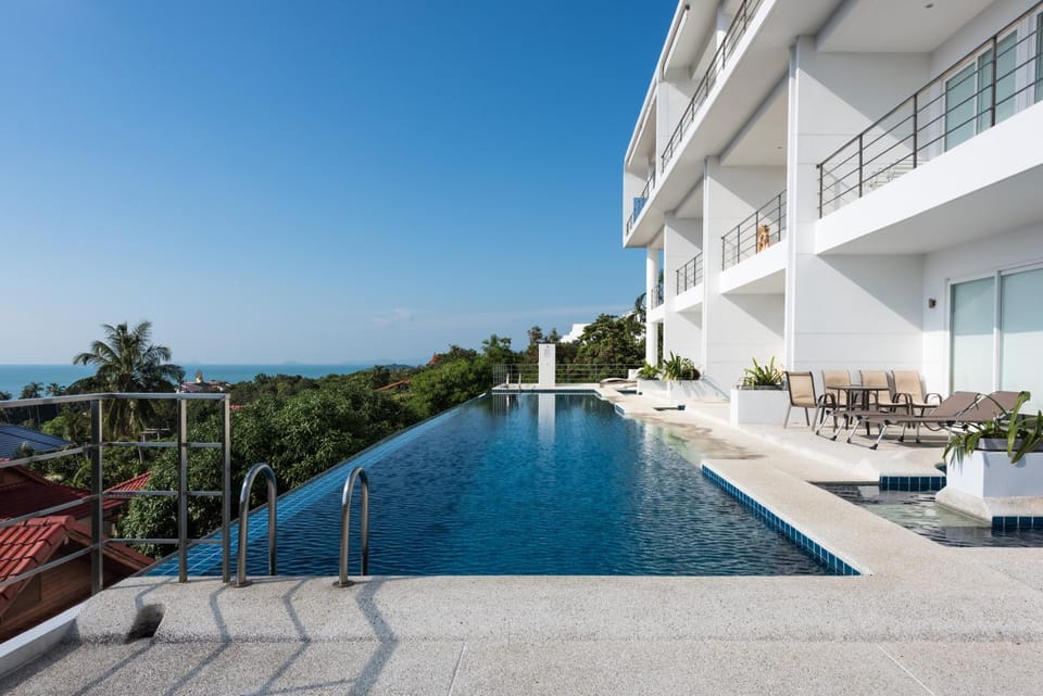 Property building, Swimming pool