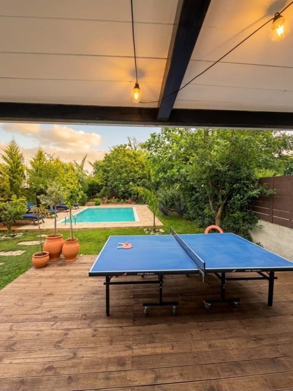 Property building, Table tennis, Swimming pool
