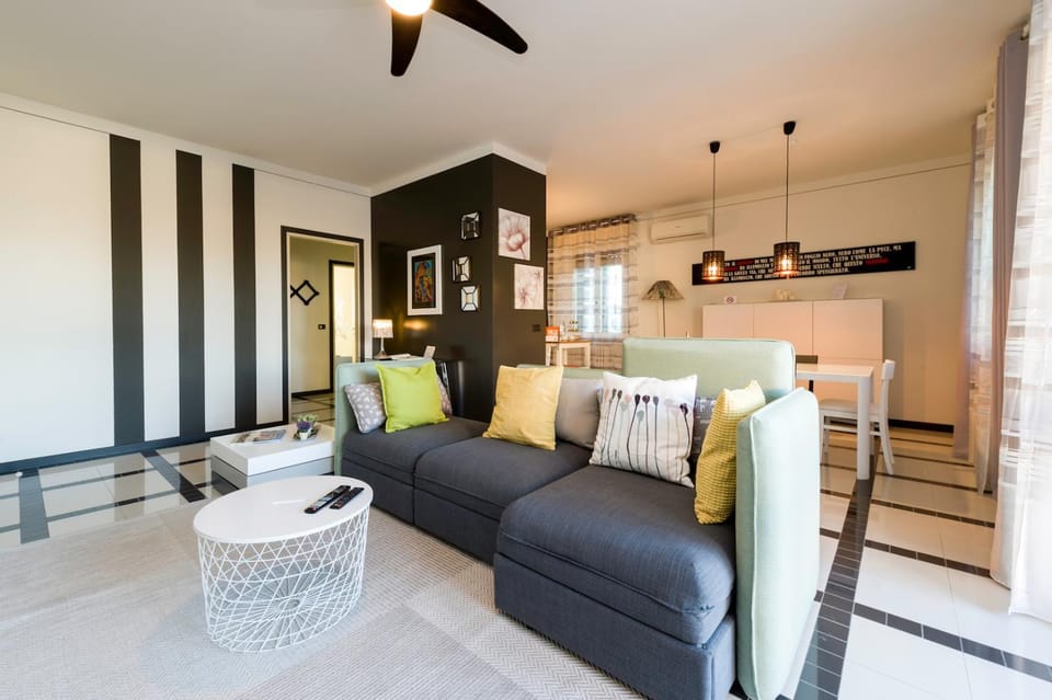 Communal lounge/ TV room, TV and multimedia