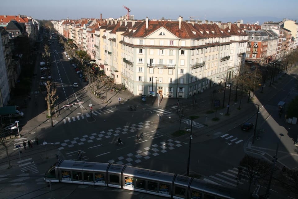Property building, Street view