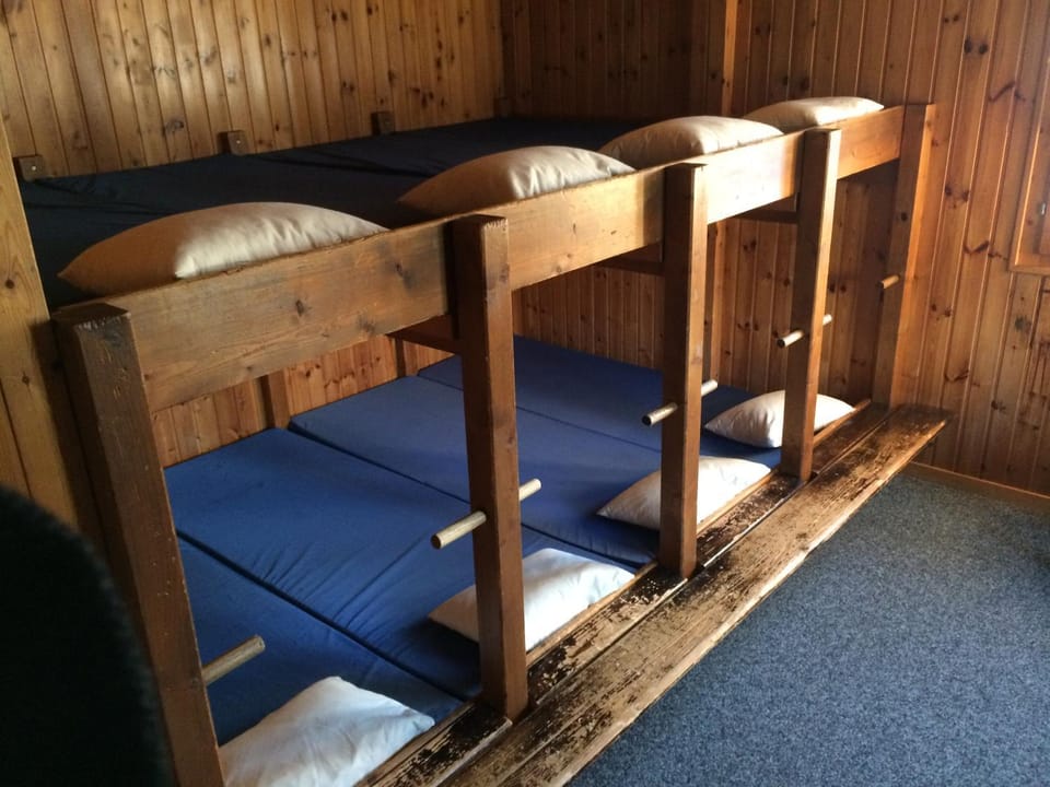bunk bed