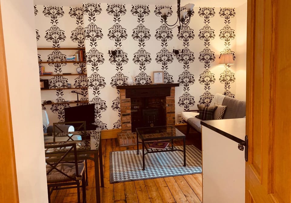 Living room, Decorative detail