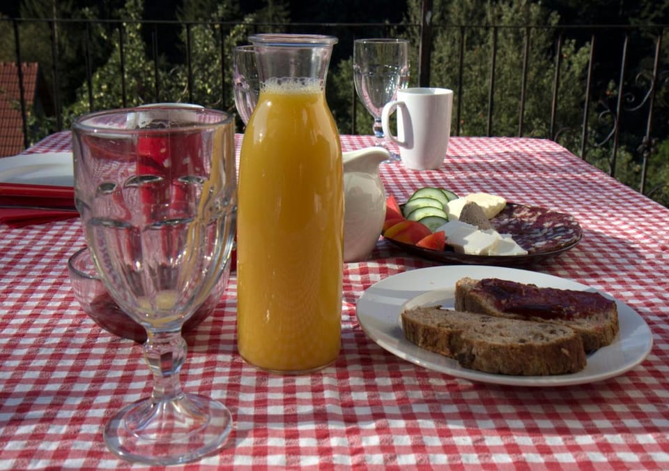 Day, Food and drinks, Breakfast, Continental breakfast, Drinks