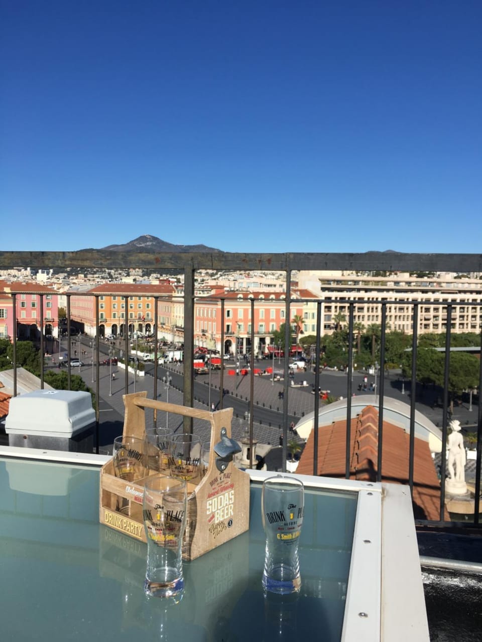 Day, Balcony/Terrace, Autumn, City view, Street view