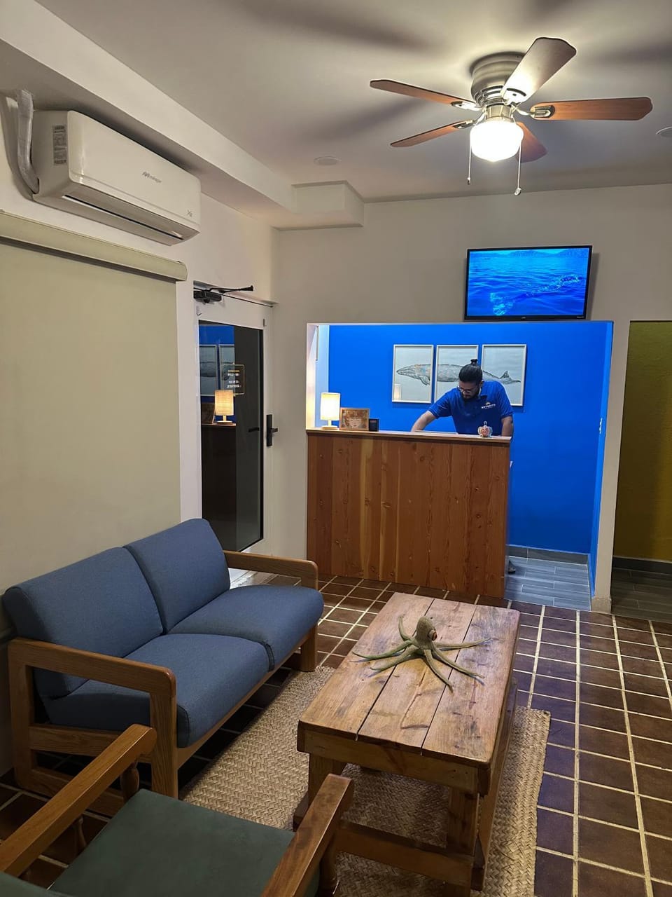 Staff, Lobby or reception