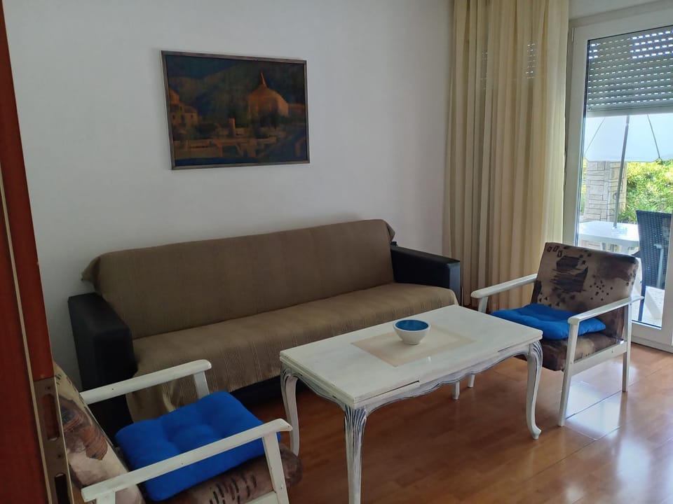 Daniela Apartment in Makarska
