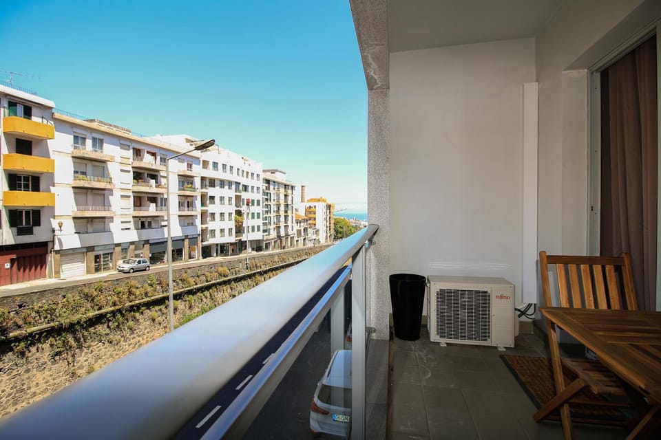 Balcony/Terrace, City view, Sea view