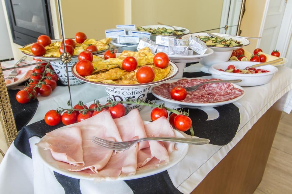 Buffet breakfast