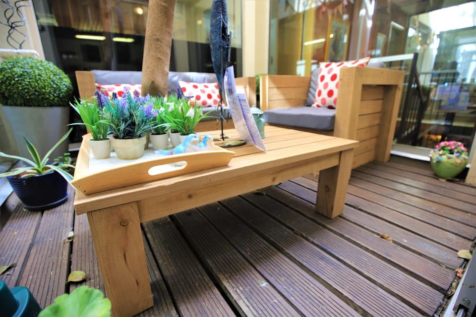 Patio, Drinks, Alcoholic drinks