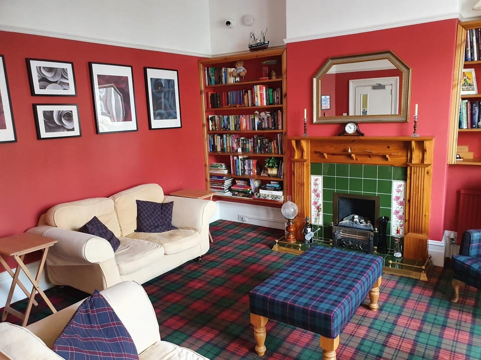Communal lounge/ TV room, Living room, Lounge or bar, Seating area, Internal: Not applicable to any particular room