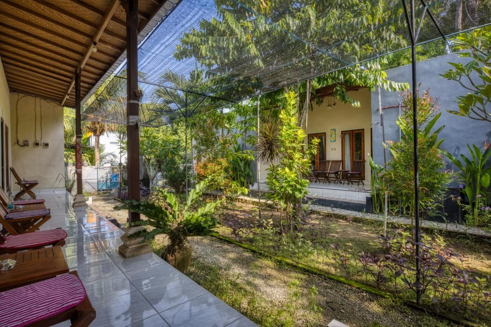 Property building, Day, Garden, View (from property/room), Balcony/Terrace, Seating area, Garden view