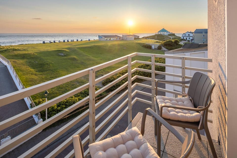 Balcony/Terrace, Sea view, Sunset