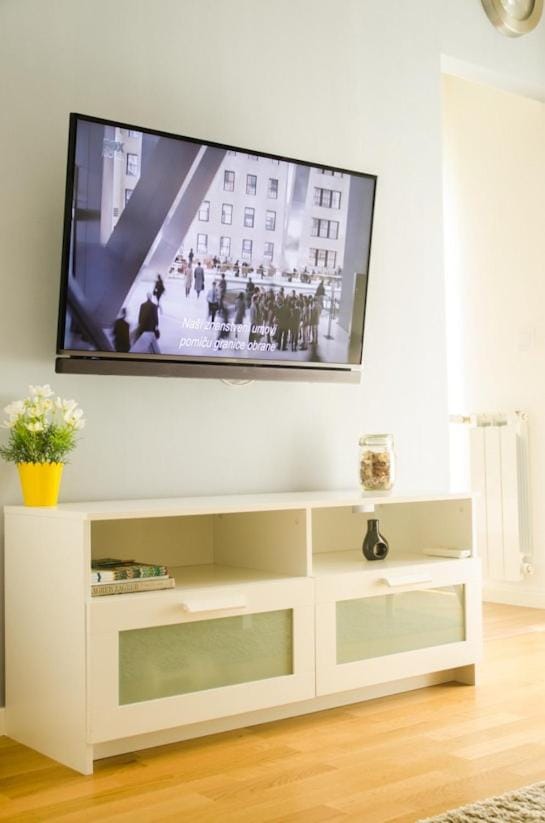 TV and multimedia, Living room