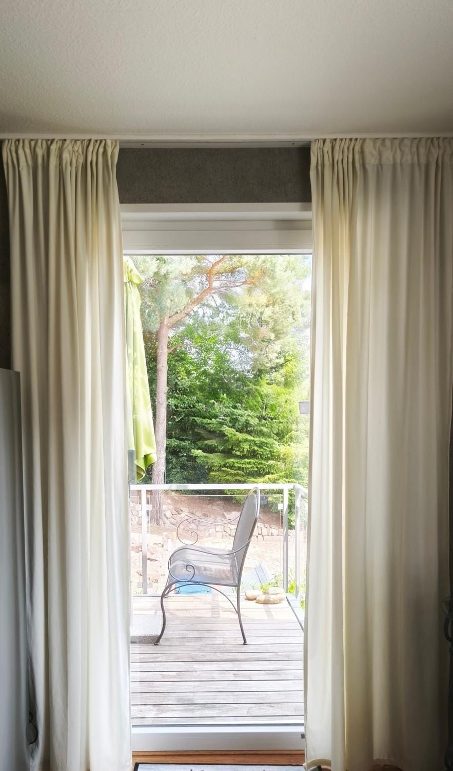 View (from property/room), Balcony/Terrace, Garden view
