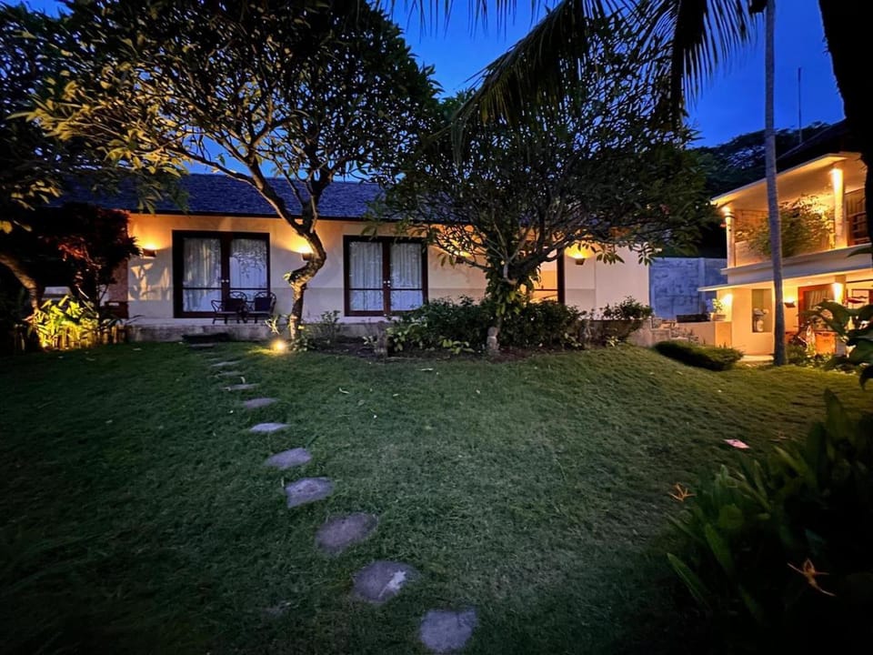 Villa Vanna - Lombok Bed and Breakfast in Batu Layar